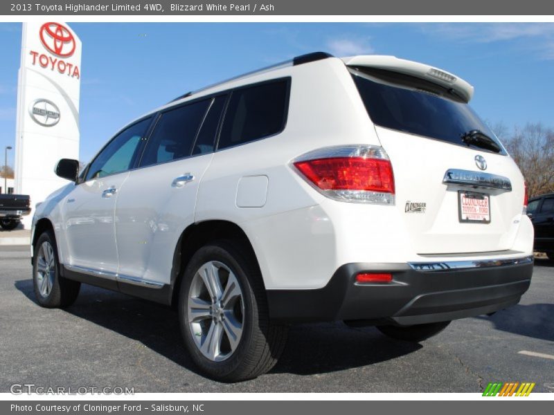 Blizzard White Pearl / Ash 2013 Toyota Highlander Limited 4WD