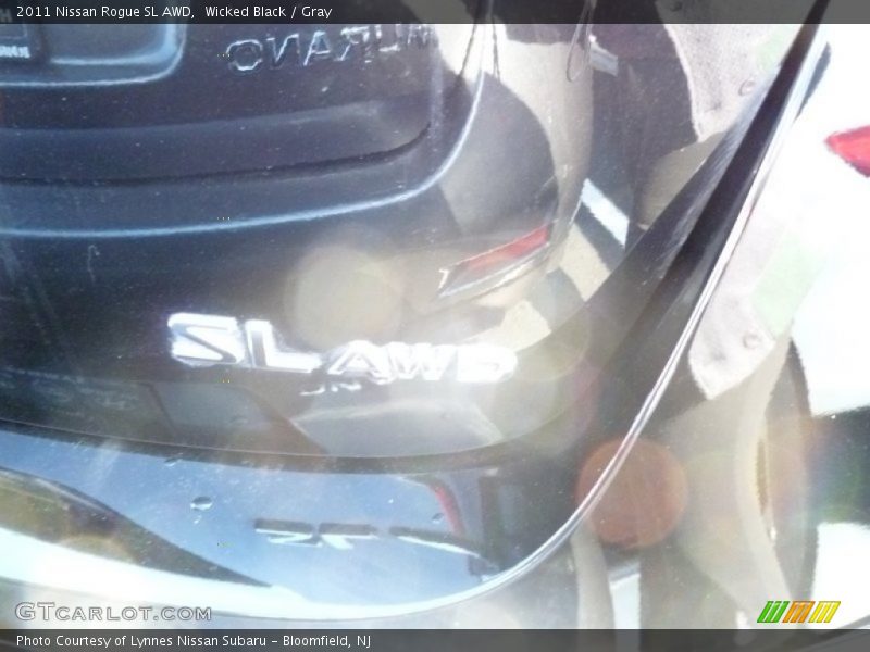 Wicked Black / Gray 2011 Nissan Rogue SL AWD