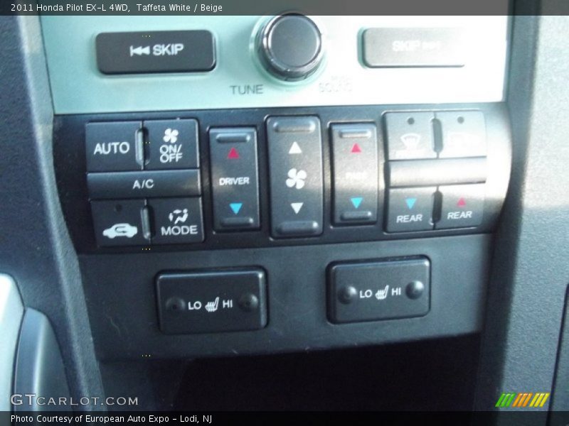 Taffeta White / Beige 2011 Honda Pilot EX-L 4WD