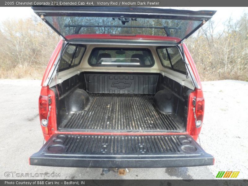 Victory Red / Medium Dark Pewter 2005 Chevrolet Colorado Z71 Extended Cab 4x4