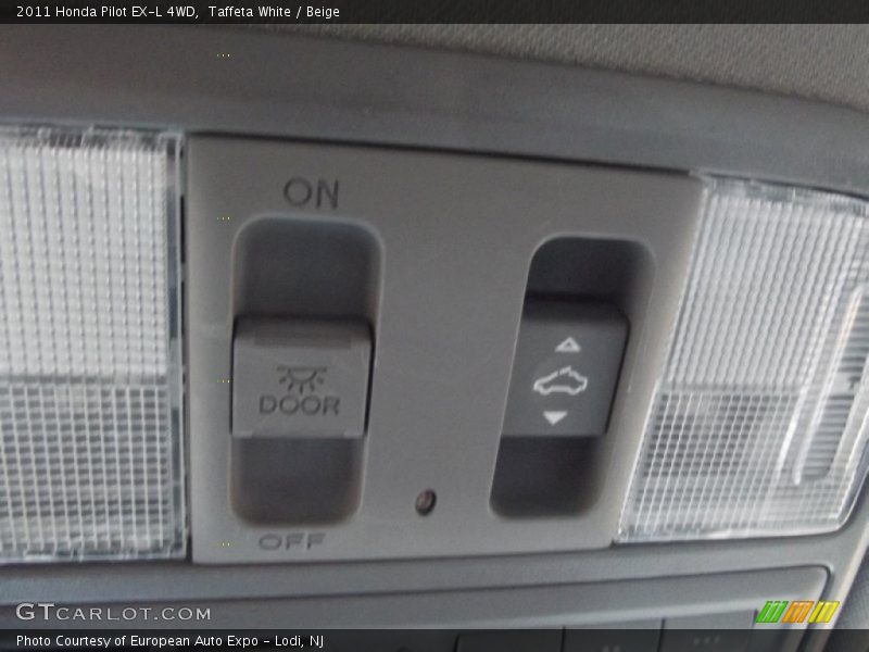 Taffeta White / Beige 2011 Honda Pilot EX-L 4WD