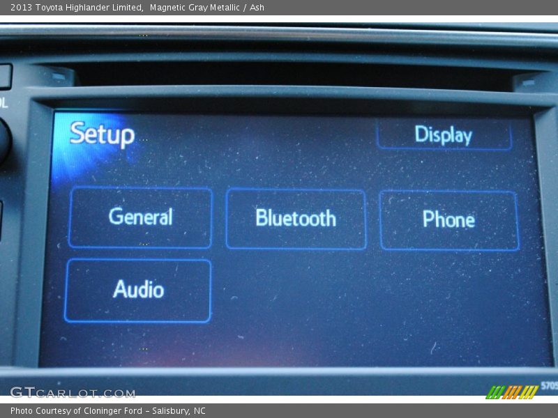 Magnetic Gray Metallic / Ash 2013 Toyota Highlander Limited