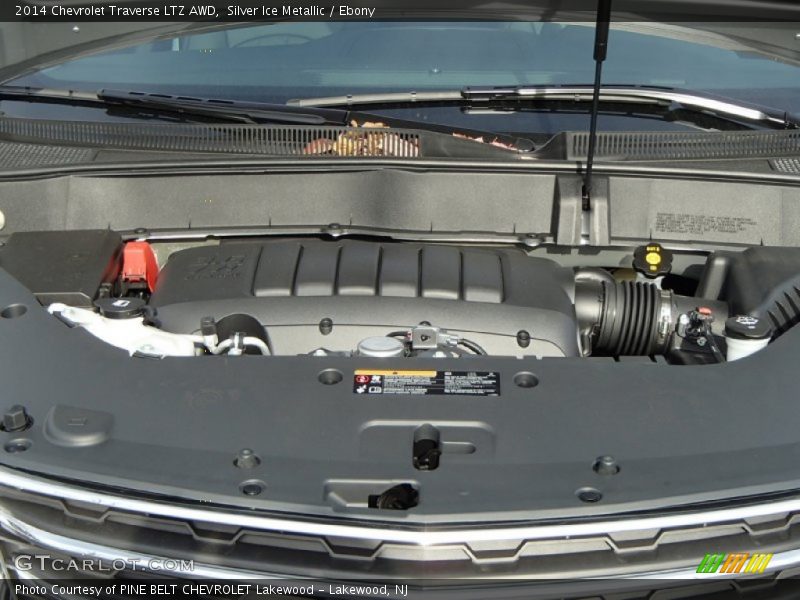 Silver Ice Metallic / Ebony 2014 Chevrolet Traverse LTZ AWD