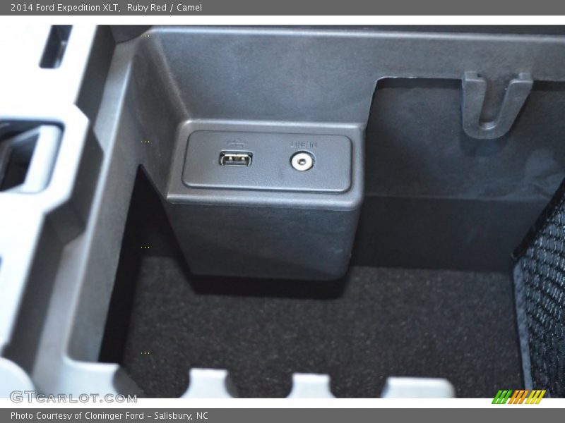 Ruby Red / Camel 2014 Ford Expedition XLT