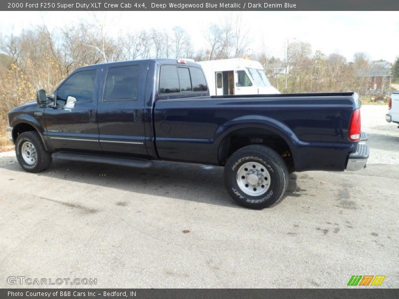 Deep Wedgewood Blue Metallic / Dark Denim Blue 2000 Ford F250 Super Duty XLT Crew Cab 4x4