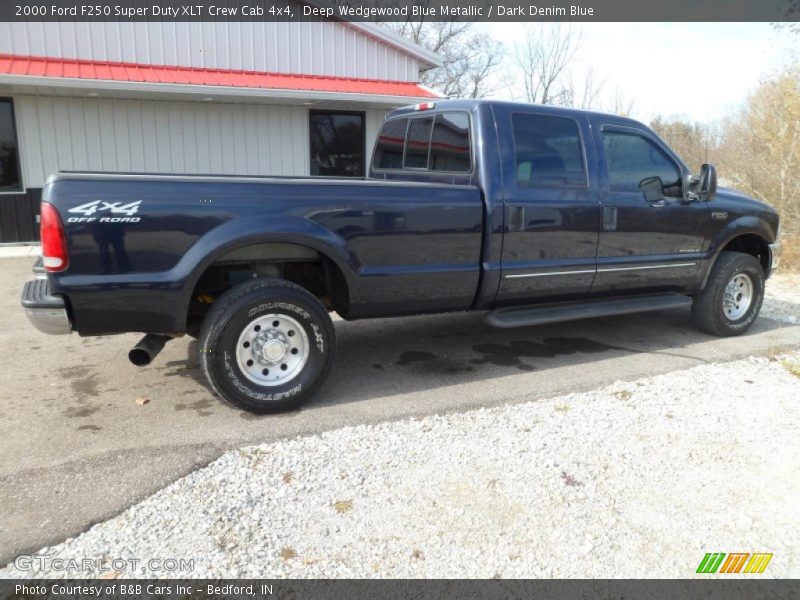 Deep Wedgewood Blue Metallic / Dark Denim Blue 2000 Ford F250 Super Duty XLT Crew Cab 4x4