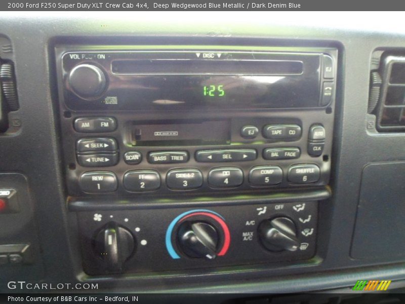 Deep Wedgewood Blue Metallic / Dark Denim Blue 2000 Ford F250 Super Duty XLT Crew Cab 4x4