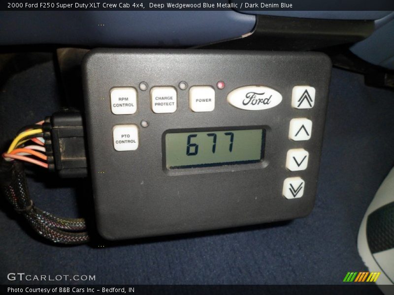 Deep Wedgewood Blue Metallic / Dark Denim Blue 2000 Ford F250 Super Duty XLT Crew Cab 4x4