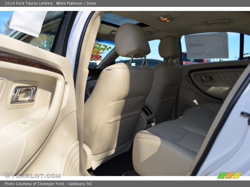 White Platinum / Dune 2014 Ford Taurus Limited