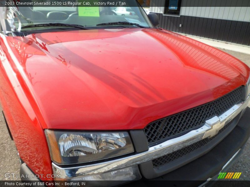 Victory Red / Tan 2003 Chevrolet Silverado 1500 LS Regular Cab