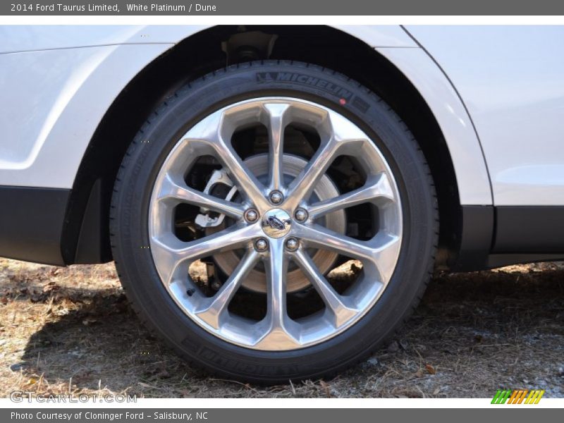 White Platinum / Dune 2014 Ford Taurus Limited