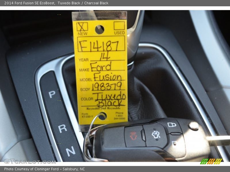Tuxedo Black / Charcoal Black 2014 Ford Fusion SE EcoBoost