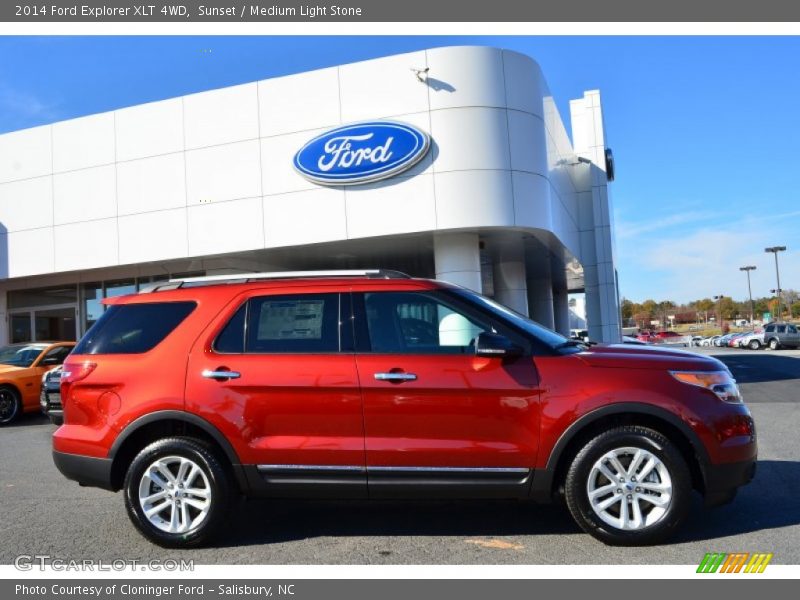 Sunset / Medium Light Stone 2014 Ford Explorer XLT 4WD