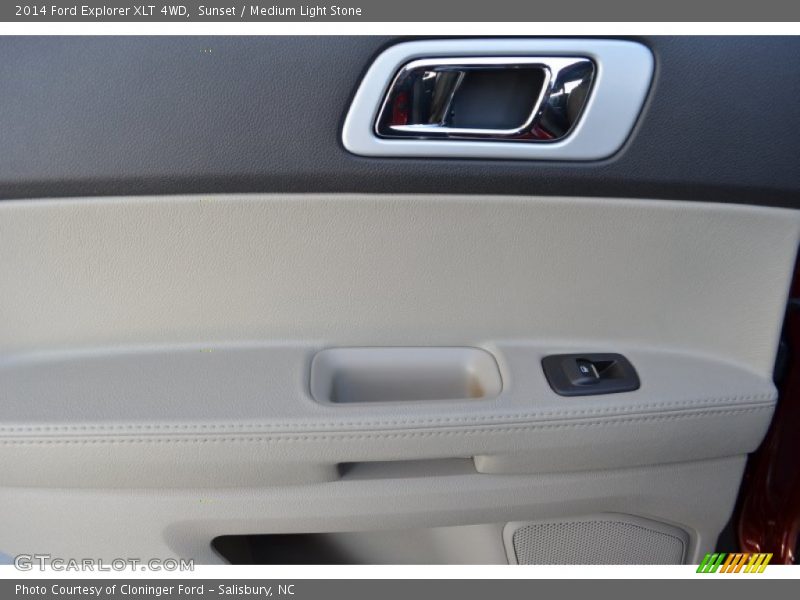 Sunset / Medium Light Stone 2014 Ford Explorer XLT 4WD