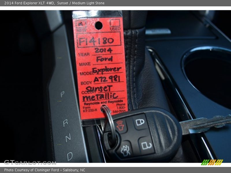 Sunset / Medium Light Stone 2014 Ford Explorer XLT 4WD