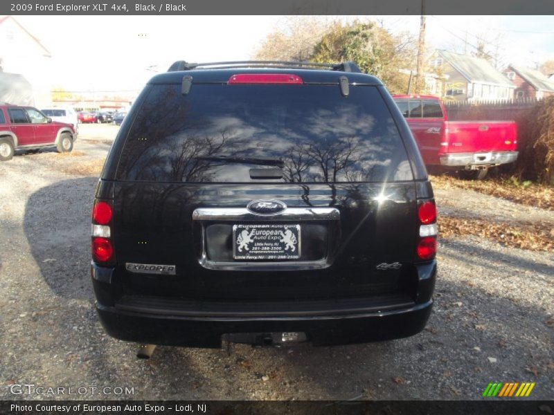 Black / Black 2009 Ford Explorer XLT 4x4