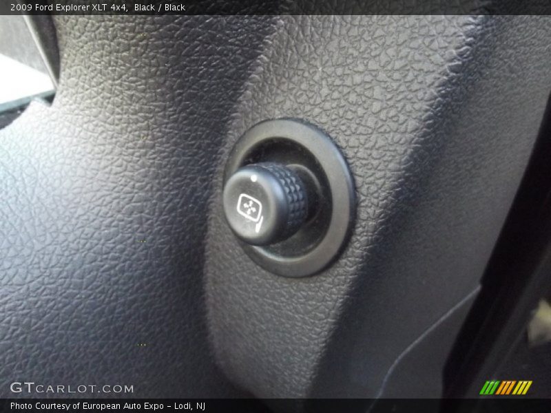 Black / Black 2009 Ford Explorer XLT 4x4