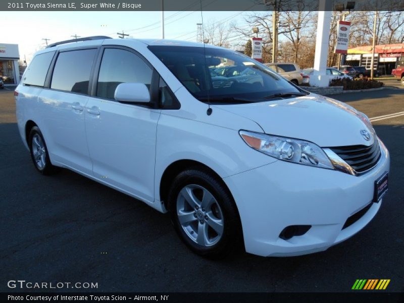 Super White / Bisque 2011 Toyota Sienna LE