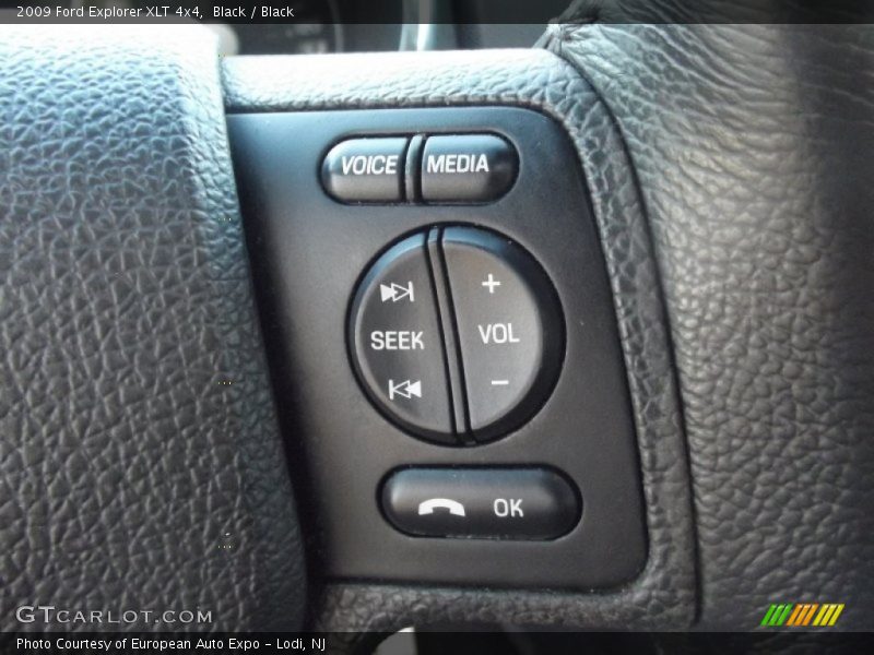 Black / Black 2009 Ford Explorer XLT 4x4
