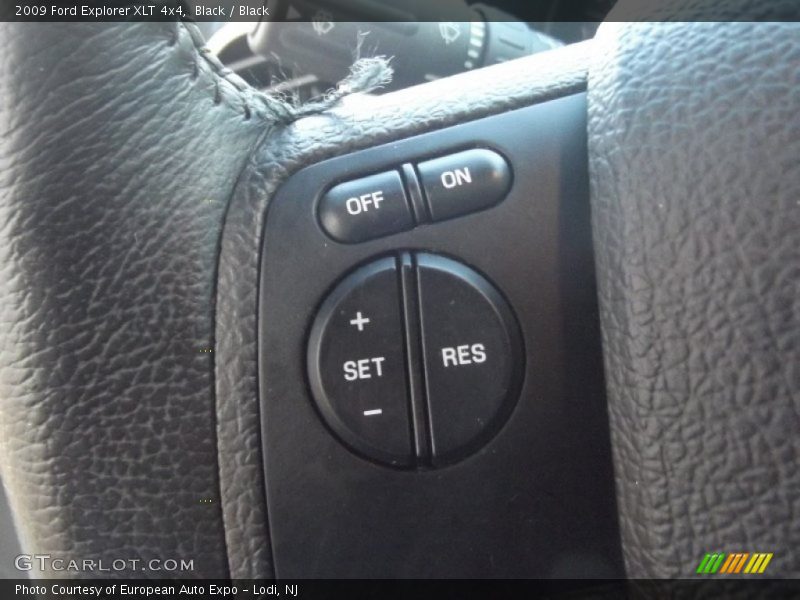 Black / Black 2009 Ford Explorer XLT 4x4