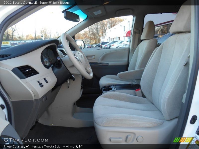 Super White / Bisque 2011 Toyota Sienna LE