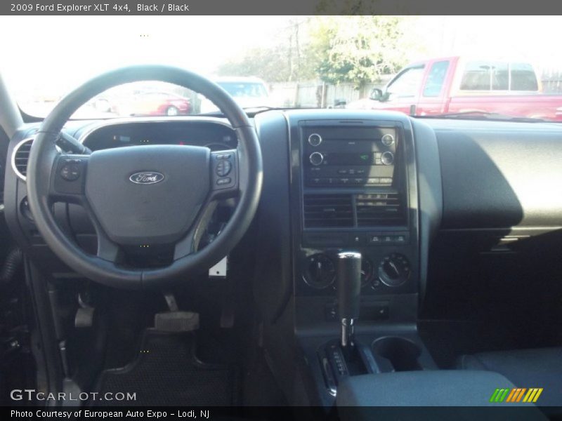 Black / Black 2009 Ford Explorer XLT 4x4