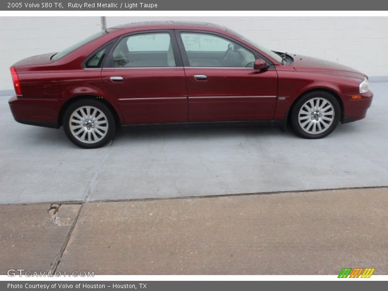 Ruby Red Metallic / Light Taupe 2005 Volvo S80 T6