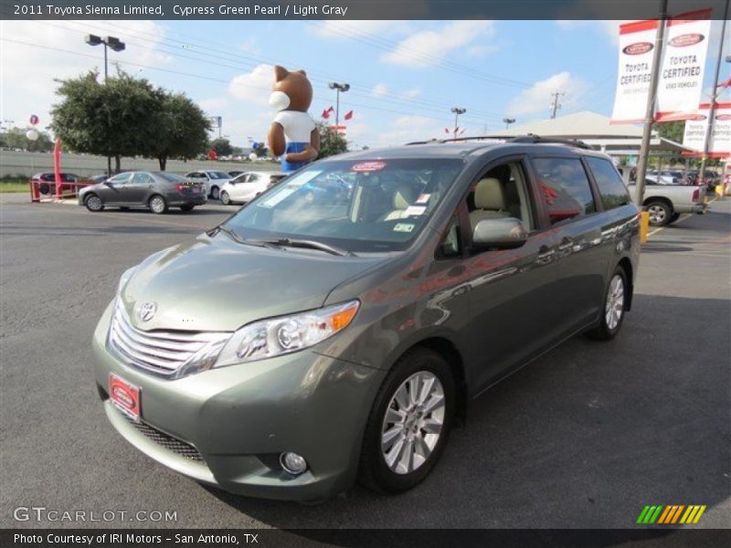 Cypress Green Pearl / Light Gray 2011 Toyota Sienna Limited