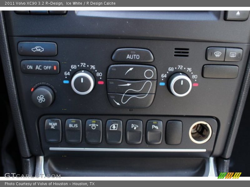 Controls of 2011 XC90 3.2 R-Design