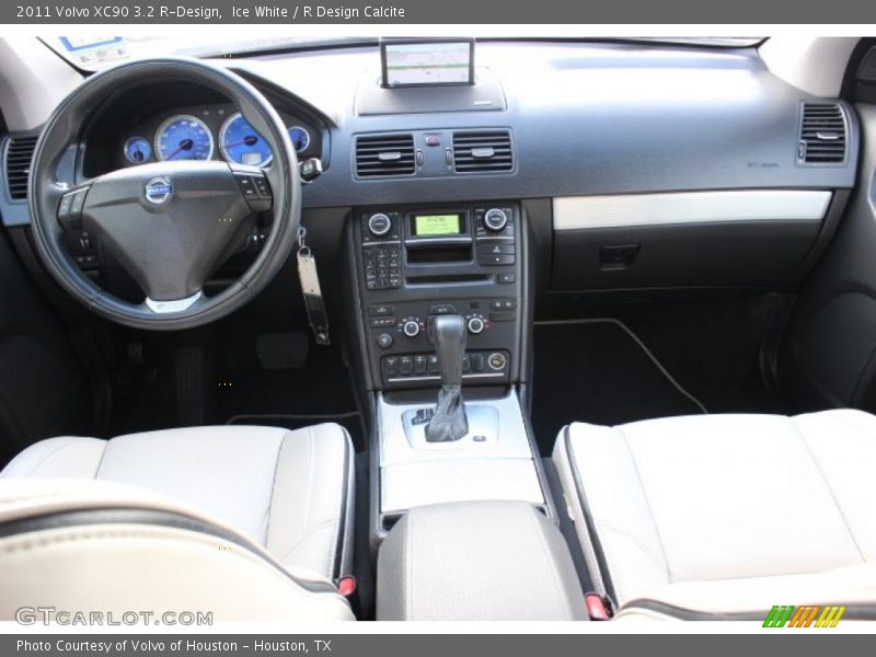 Dashboard of 2011 XC90 3.2 R-Design