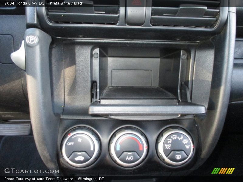 Taffeta White / Black 2004 Honda CR-V LX