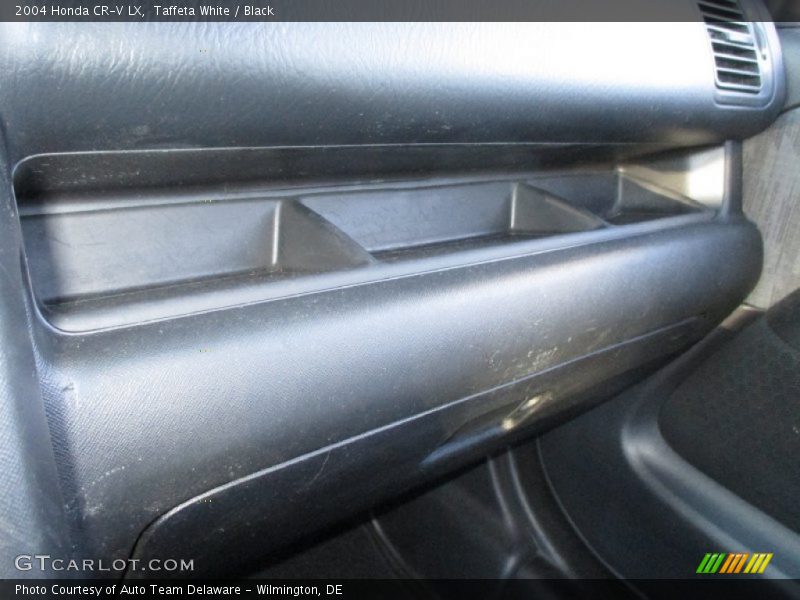Taffeta White / Black 2004 Honda CR-V LX