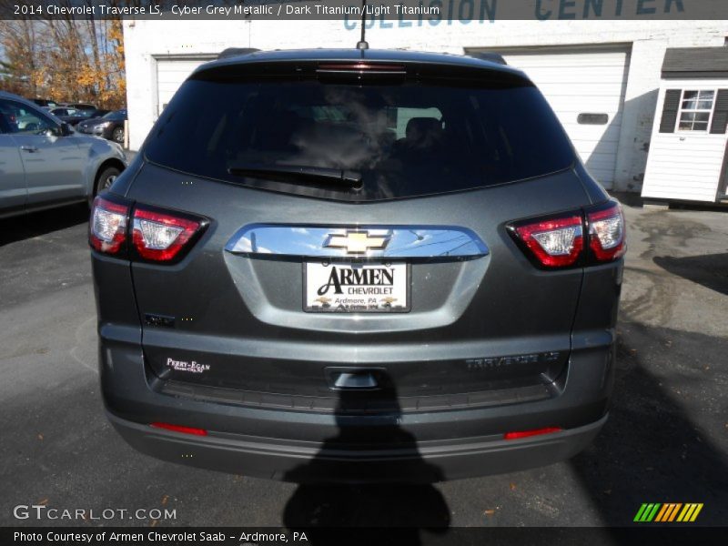 Cyber Grey Metallic / Dark Titanium/Light Titanium 2014 Chevrolet Traverse LS
