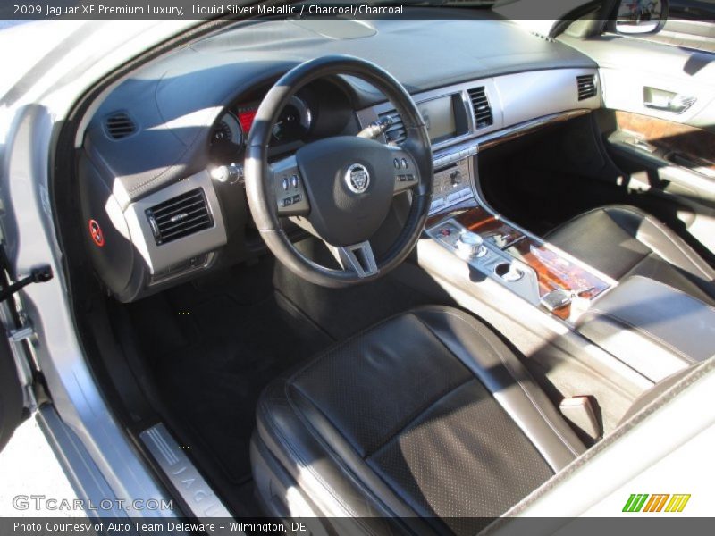 Liquid Silver Metallic / Charcoal/Charcoal 2009 Jaguar XF Premium Luxury