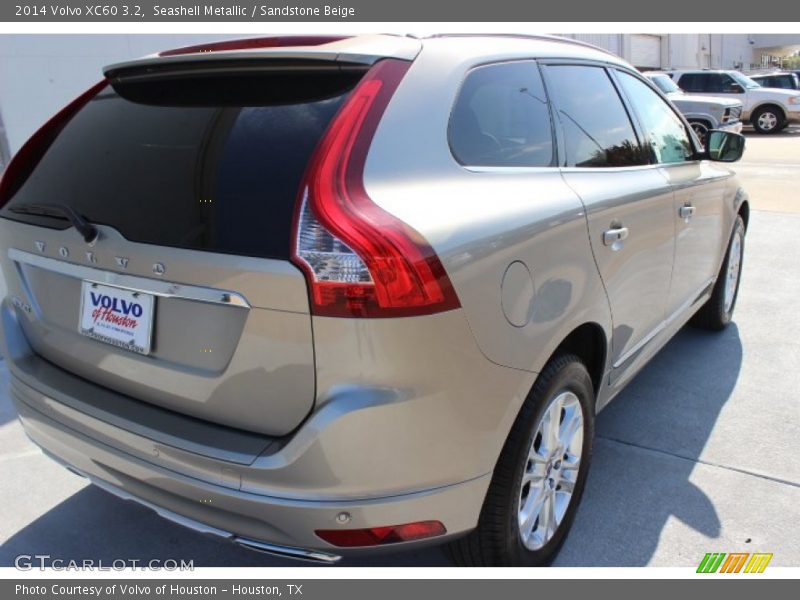 Seashell Metallic / Sandstone Beige 2014 Volvo XC60 3.2