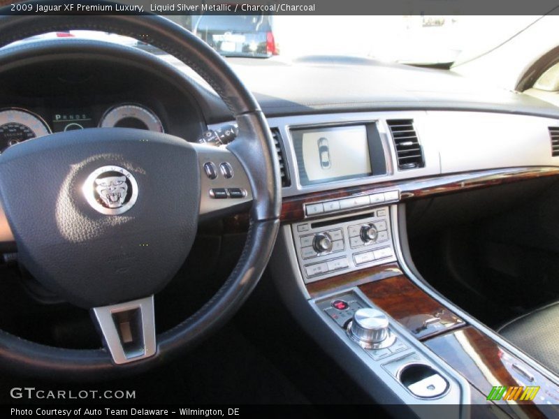 Liquid Silver Metallic / Charcoal/Charcoal 2009 Jaguar XF Premium Luxury