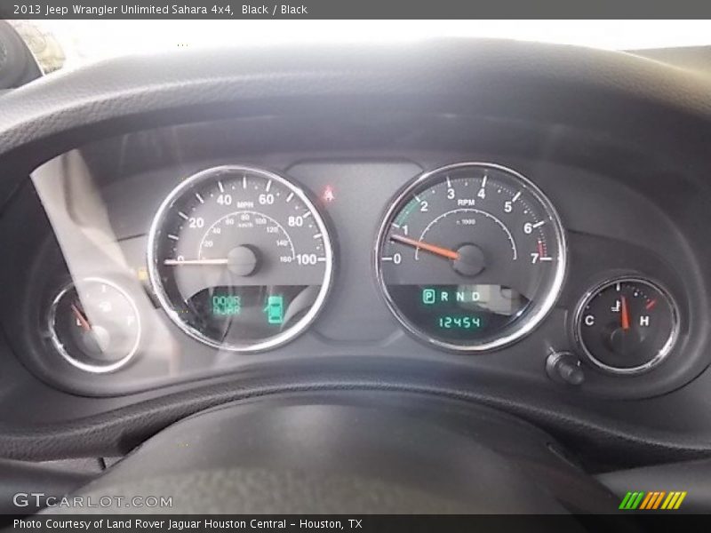 Black / Black 2013 Jeep Wrangler Unlimited Sahara 4x4
