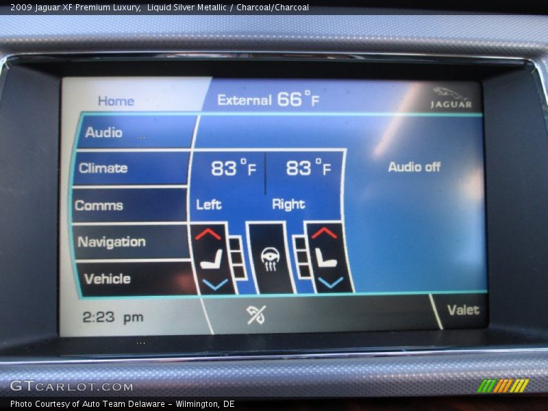 Liquid Silver Metallic / Charcoal/Charcoal 2009 Jaguar XF Premium Luxury