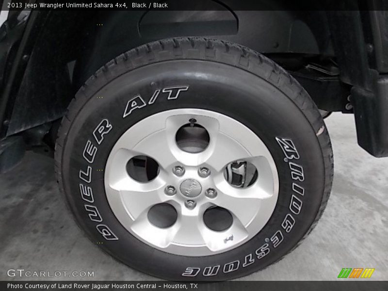 Black / Black 2013 Jeep Wrangler Unlimited Sahara 4x4