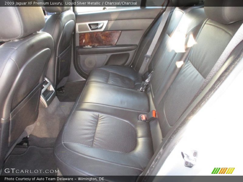 Liquid Silver Metallic / Charcoal/Charcoal 2009 Jaguar XF Premium Luxury