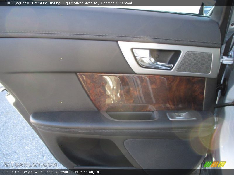 Liquid Silver Metallic / Charcoal/Charcoal 2009 Jaguar XF Premium Luxury