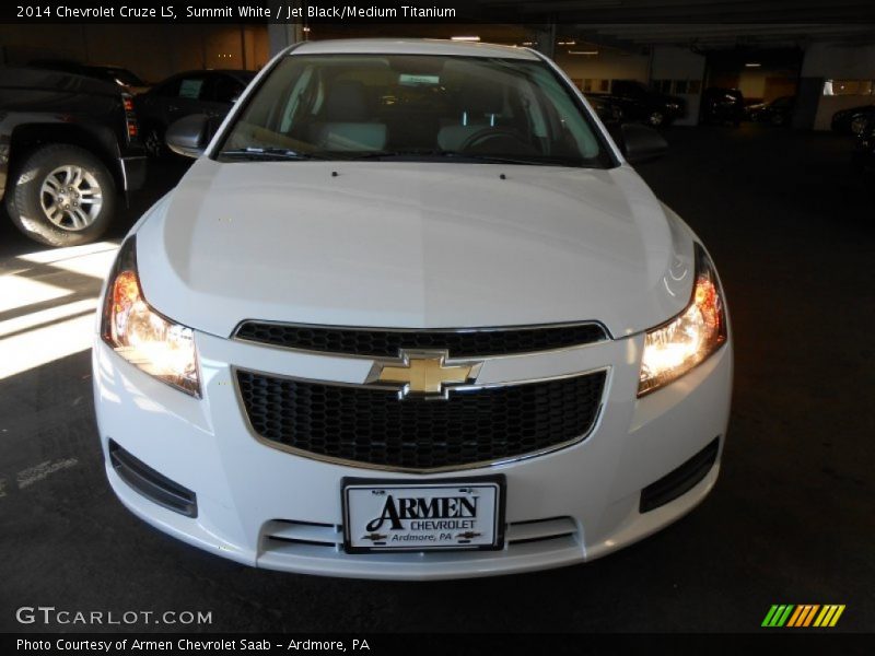 Summit White / Jet Black/Medium Titanium 2014 Chevrolet Cruze LS