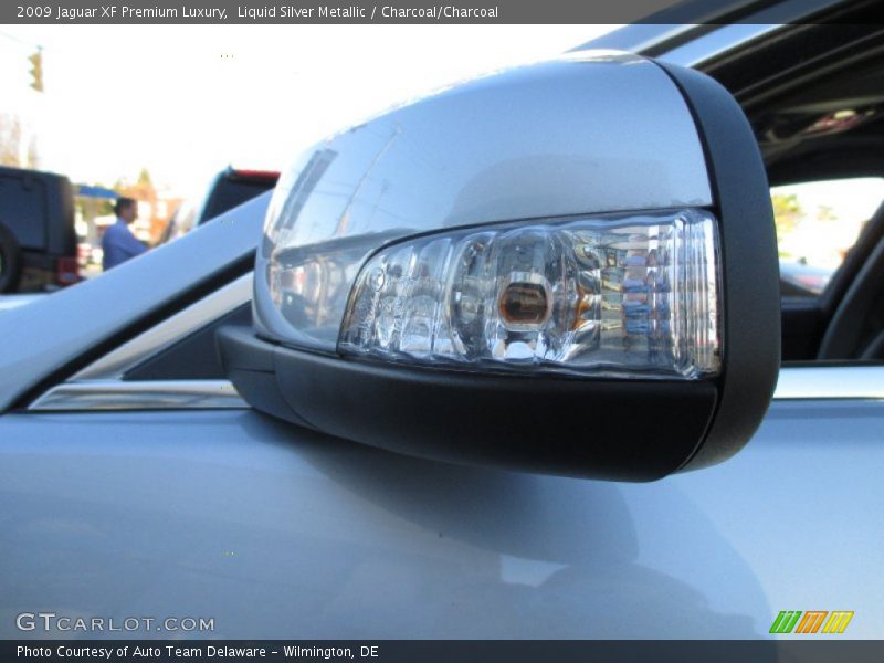 Liquid Silver Metallic / Charcoal/Charcoal 2009 Jaguar XF Premium Luxury