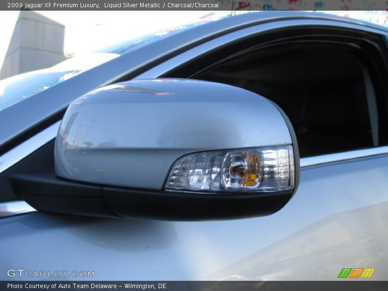 Liquid Silver Metallic / Charcoal/Charcoal 2009 Jaguar XF Premium Luxury