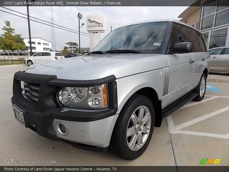 Front 3/4 View of 2007 Range Rover HSE
