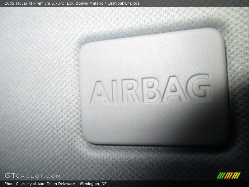 Liquid Silver Metallic / Charcoal/Charcoal 2009 Jaguar XF Premium Luxury