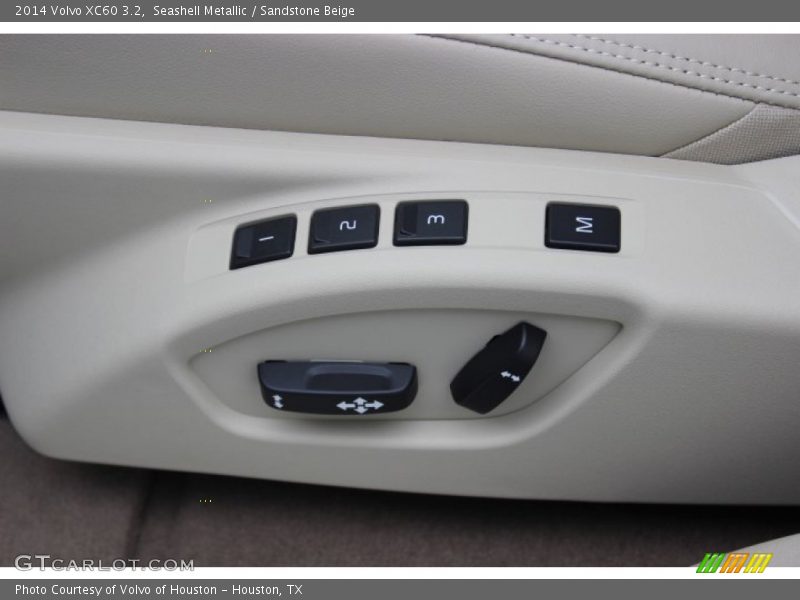 Seashell Metallic / Sandstone Beige 2014 Volvo XC60 3.2