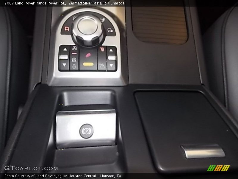 Controls of 2007 Range Rover HSE