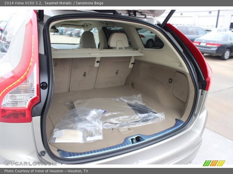 Seashell Metallic / Sandstone Beige 2014 Volvo XC60 3.2