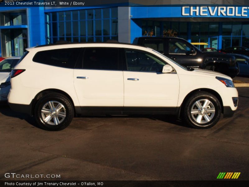 White / Ebony 2013 Chevrolet Traverse LT